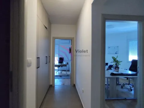 Izdavanje, dvosoban stan, 103m², Ljubović, Podgorica - image 10