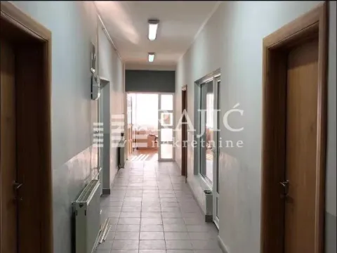 Rent, office space, 170m², Zemun Nova Galenika, Zemun Sve Podlokacije - image 16