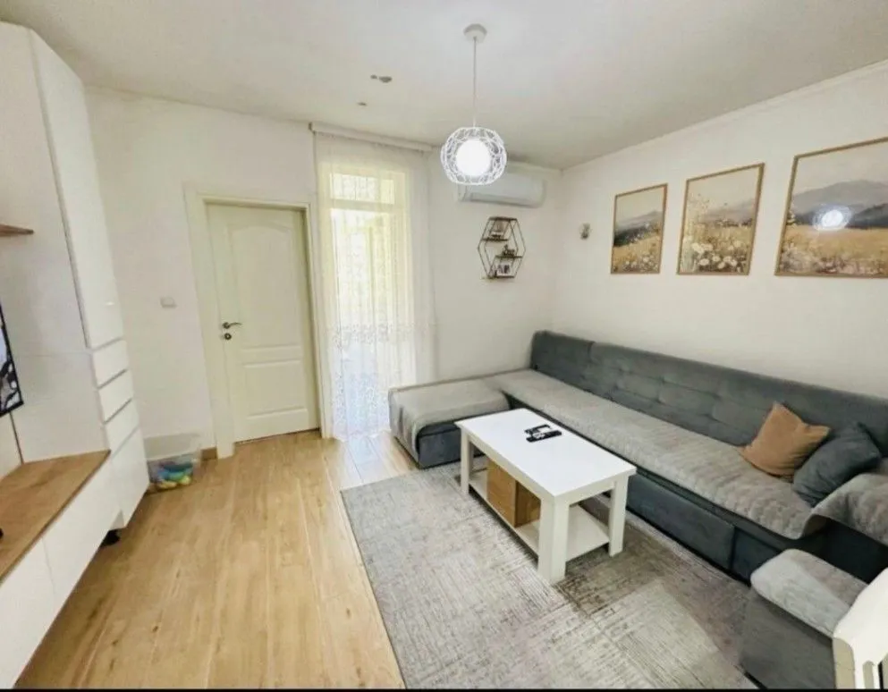 Prodaja, dvosoban stan, 48m², Sveta Vrača, Kotor