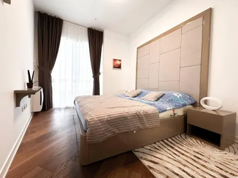 Izdavanje, jednosoban stan, 64m², Centar, Budva - image 5