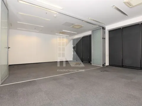 Rent, office space, 59m², Preko Morače, Podgorica - image 3