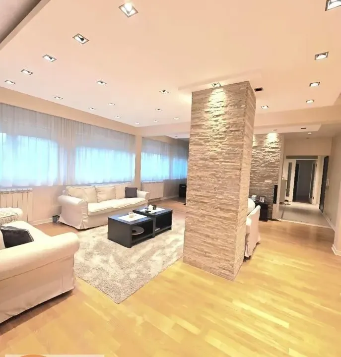 Sale, apartment, 140m², Voždovac Sve Podlokacije, Beograd