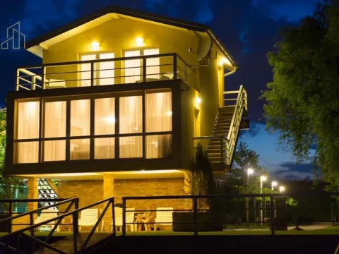 Sale, house, 120m², Novi Beograd Blok 70, Novi Beograd Sve Podlokacije