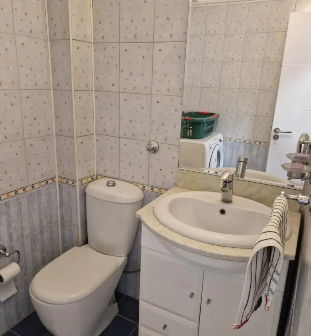 Izdavanje, četvorosoban stan, 100m², Vračar Hram, Vračar Sve Podlokacije