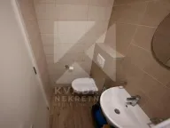 Izdavanje, dvosoban stan, 64m², City Kej, Podgorica - image 11