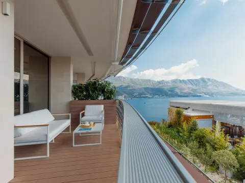 Sale, three bedroom apartment, 180m², Budva, Crna Gora - image 42