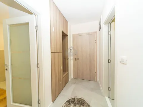 Rent, one bedroom apartment, 47m², Central Point, Podgorica - image 7