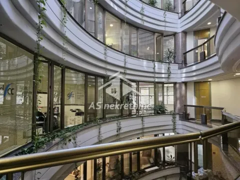 Izdavanje, poslovni prostor, 180m², Stari Grad, Beograd - image 9