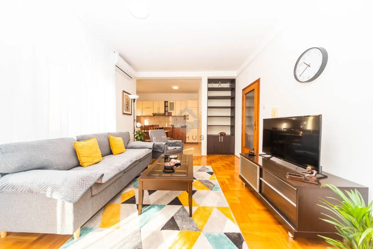 Rent, one bedroom apartment, 55m², Momišići, Podgorica