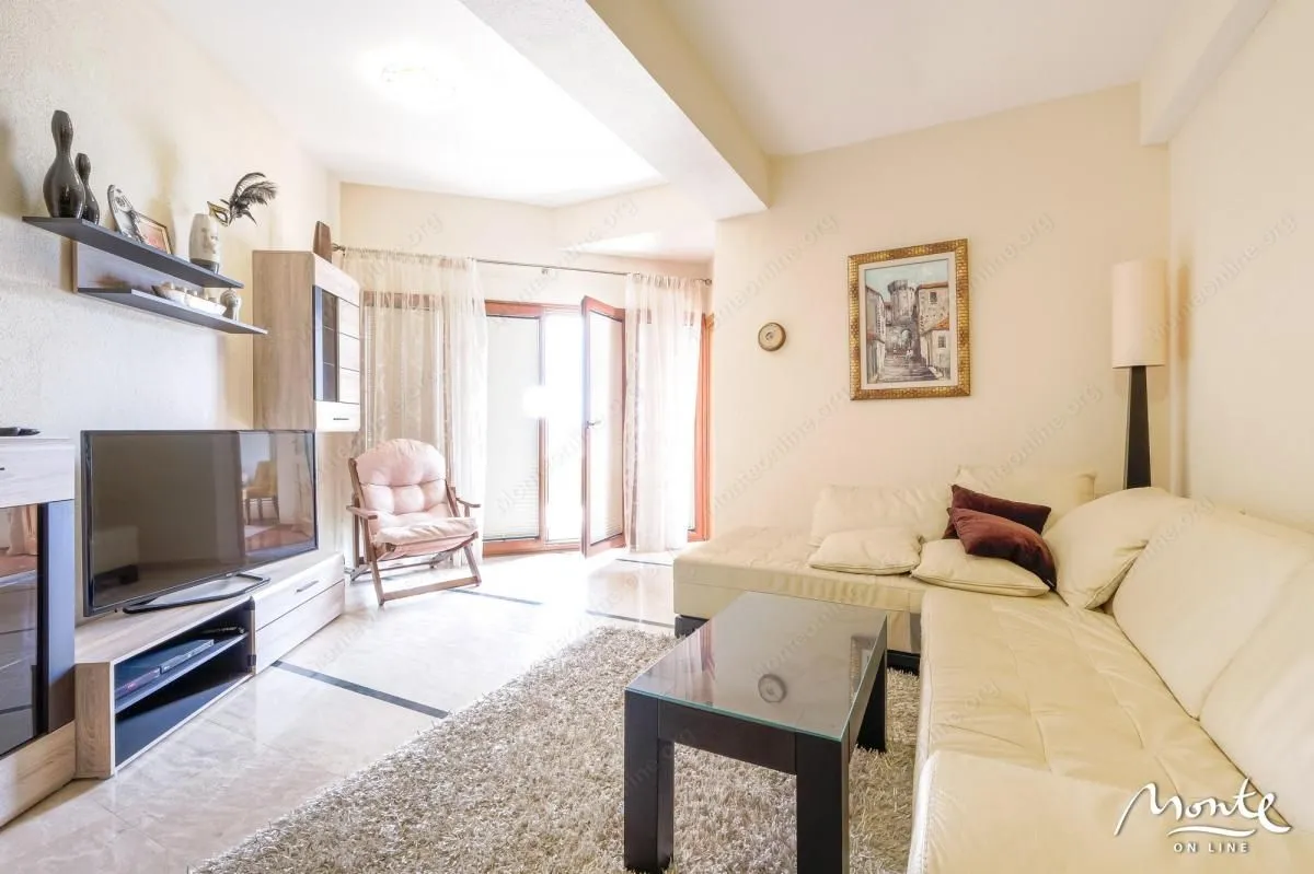 Prodaja, dvosoban stan, 158m², Igalo, Herceg Novi