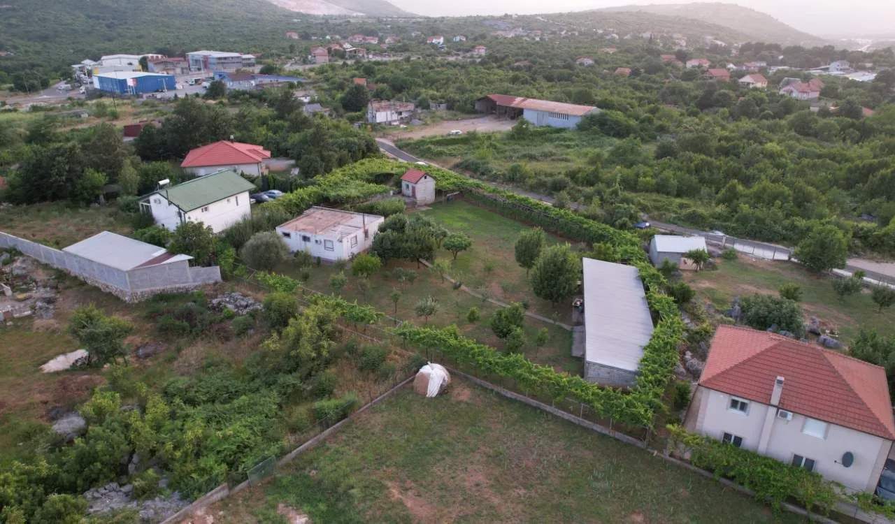 Sale, house, 105m², Danilovgrad, Crna Gora