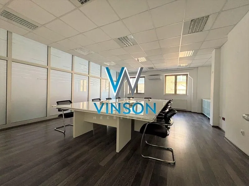 Rent, office space, 780m², Novi Sad Sve Podlokacije, Novi Sad