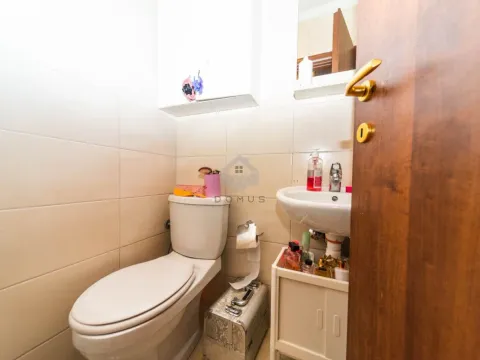 Sale, two bedroom apartment, 70m², Stari Aerodrom, Podgorica - image 12