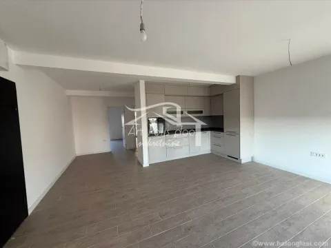 Rent, three bedroom apartment, 68m², Cvetkova Pijaca, Zvezdara Sve Podlokacije - image 5