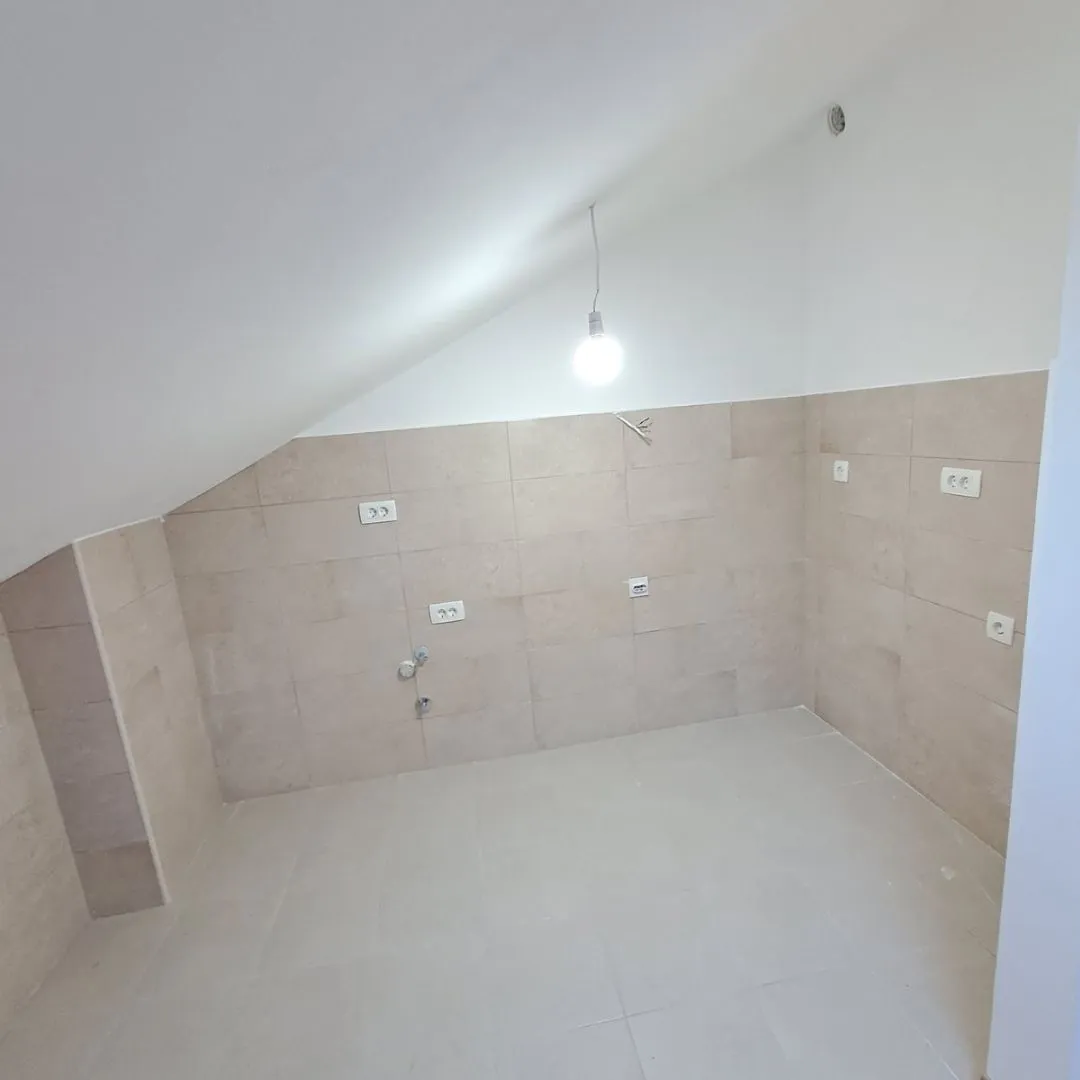 Prodaja, dvosoban stan, 57m², Stari Aerodrom, Podgorica