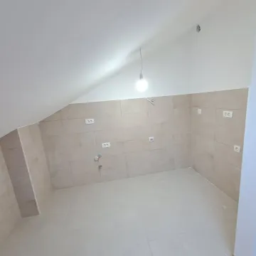 Prodaja, dvosoban stan, 57m², Stari Aerodrom, Podgorica - image 3