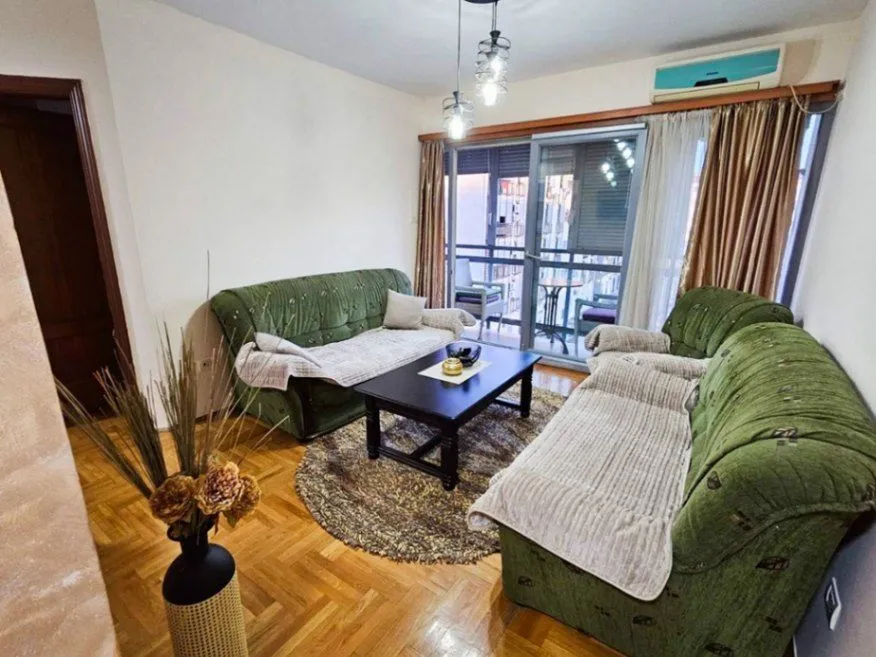 Rent, one bedroom apartment, 40m², Kod Big Fashion-a, Podgorica