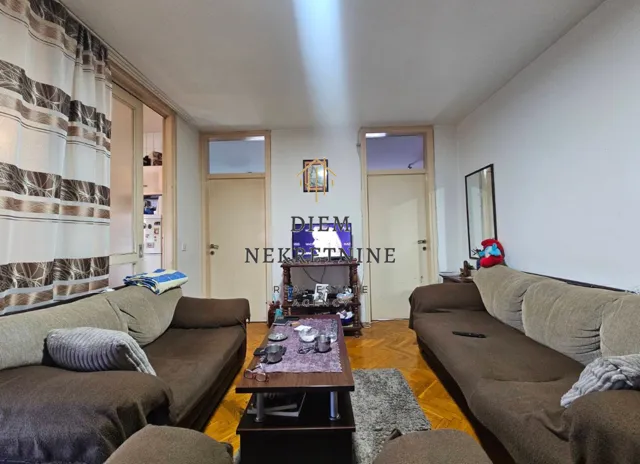 Sale, two bedroom apartment, 60m², Centar, Bar