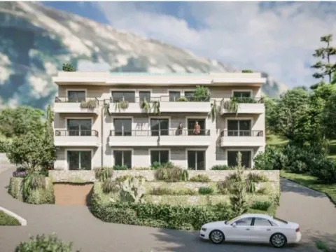 Prodaja, stan, 131m², Dobrota, Kotor - image 2