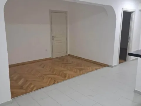 Prodaja, dvosoban stan, 60m², Bar, Crna Gora - image 5