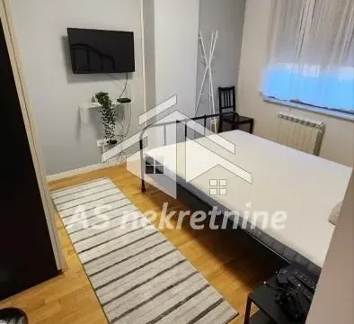 Rent, three bedroom apartment, 54m², Retenzija, Beograd - image 10