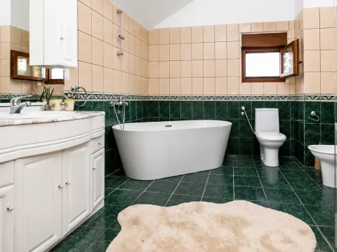 Rent, house, 280m², Gorica C, Podgorica - image 13