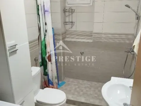 Izdavanje, trosoban stan, 70m², Tološi, Podgorica - image 3