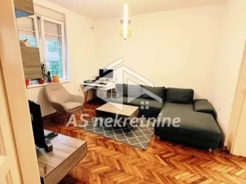 Rent, apartment, 68m², Kalenić Pijaca, Vračar Sve Podlokacije - image 3