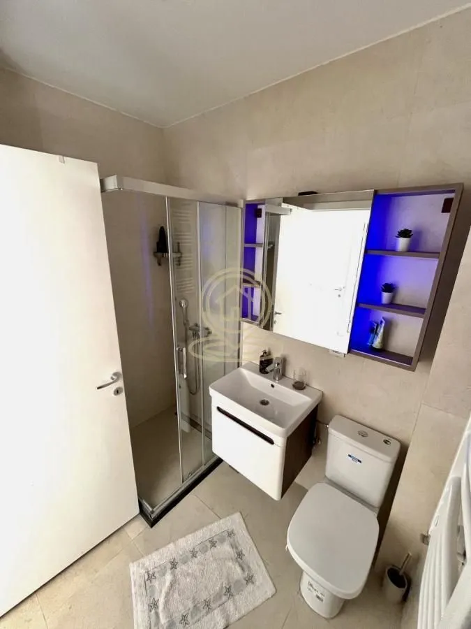 Rent, three bedroom apartment, 90m², Medijana, Niš