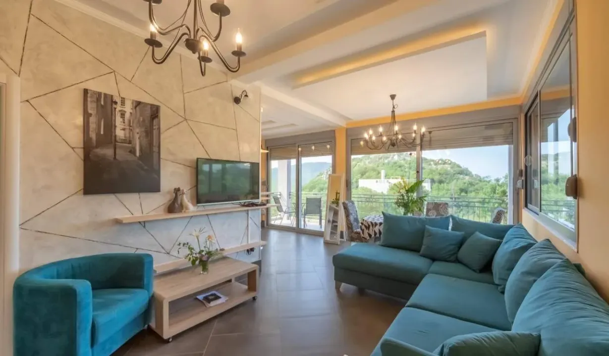 Prodaja, kuća, 274m², Buljarica, Budva