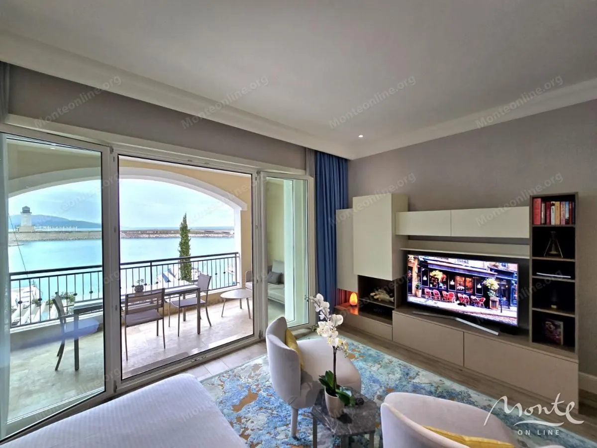 Prodaja, garsonjera, 46m², Luštica Bay, Tivat