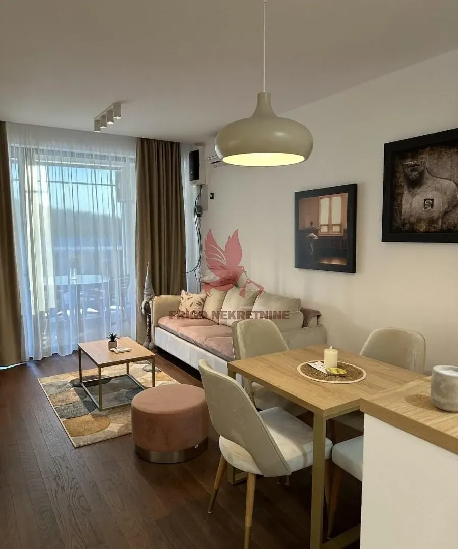 Daily-rent, one bedroom apartment, 38m², Kosmaj, Sopot