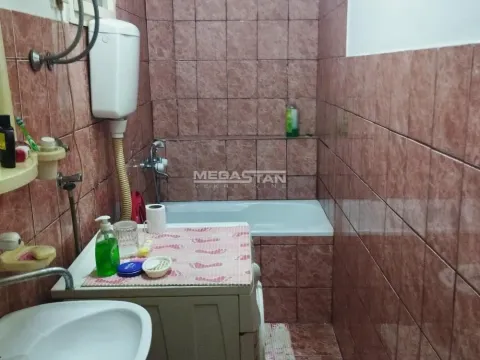 Prodaja, kuća, 324m², Strelište, Pančevo - image 9