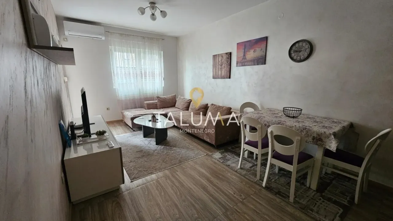 Izdavanje, jednosoban stan, 46m², City Kvart, Podgorica