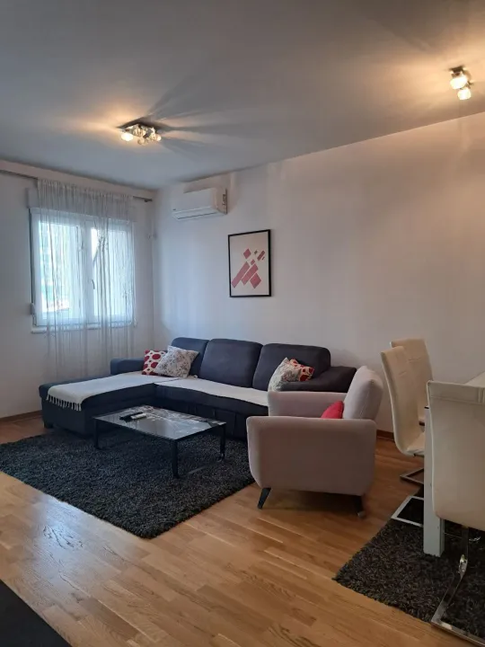 Rent, two bedroom apartment, 68m², City Kvart, Podgorica