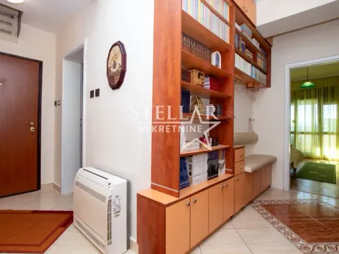 Izdavanje, dvosoban stan, 76m², Centar, Podgorica - image 6