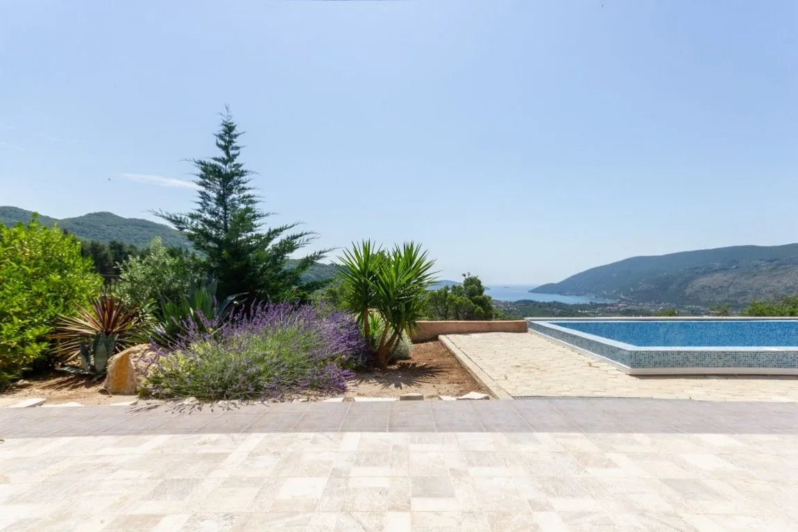 Sale, house, 193m², Mojdež, Herceg Novi
