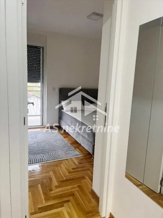 Rent, three bedroom apartment, 64m², Voždovac Sve Podlokacije, Beograd