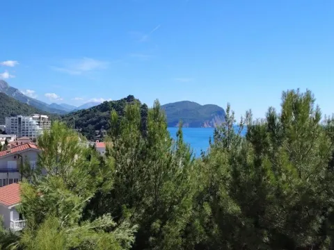 Sale, two bedroom apartment, 79m², Petrovac, Budva - image 9