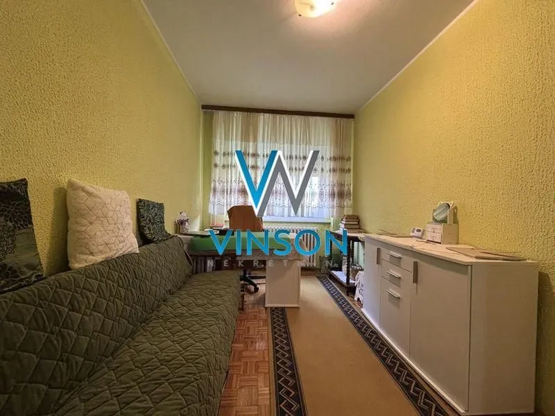 Prodaja, kuća, 195m², Salajka, Novi Sad Sve Podlokacije