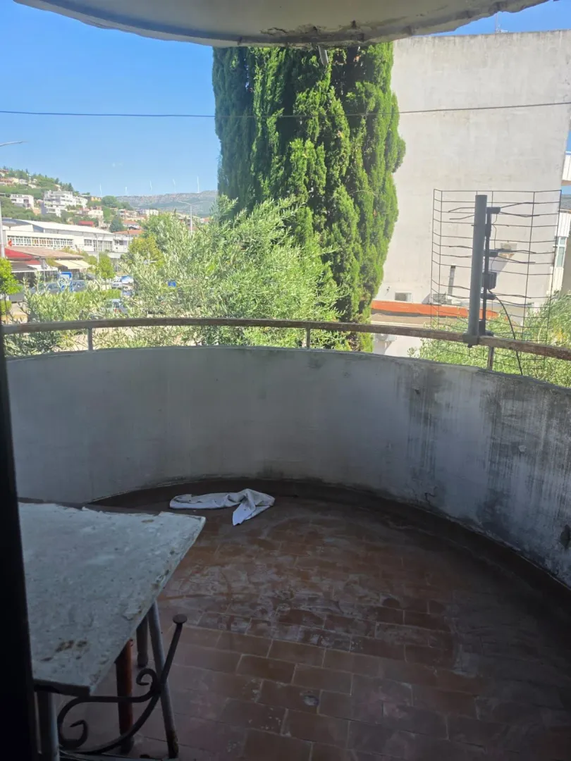 Prodaja, jednosoban stan, 32m², Centar, Ulcinj