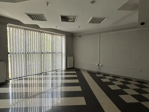 Rent, office space, 450m², Medijana, Niš - image 6