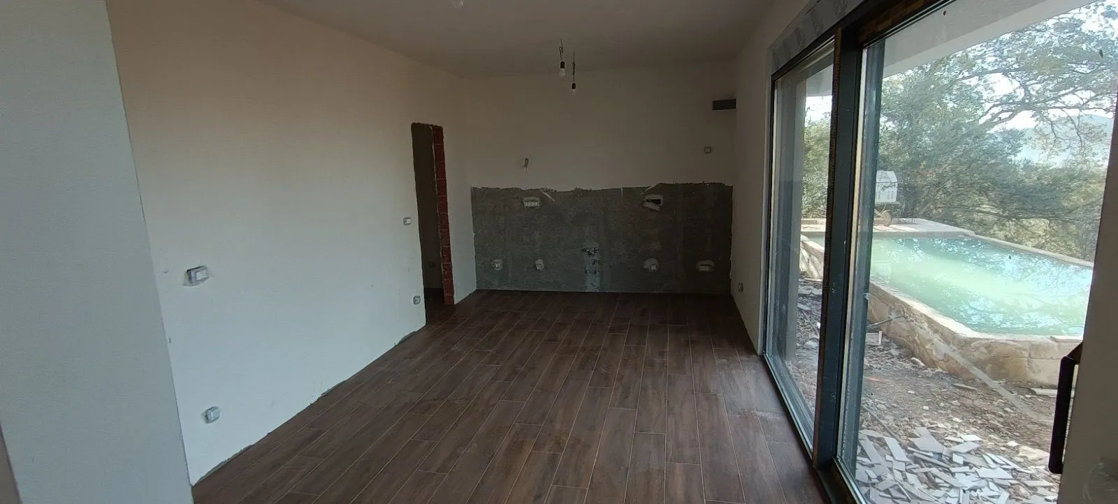 Sale, house, 200m², Bar, Crna Gora