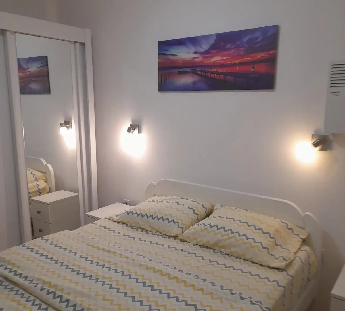Izdavanje, dvosoban stan, 51m², Kalimanj, Tivat