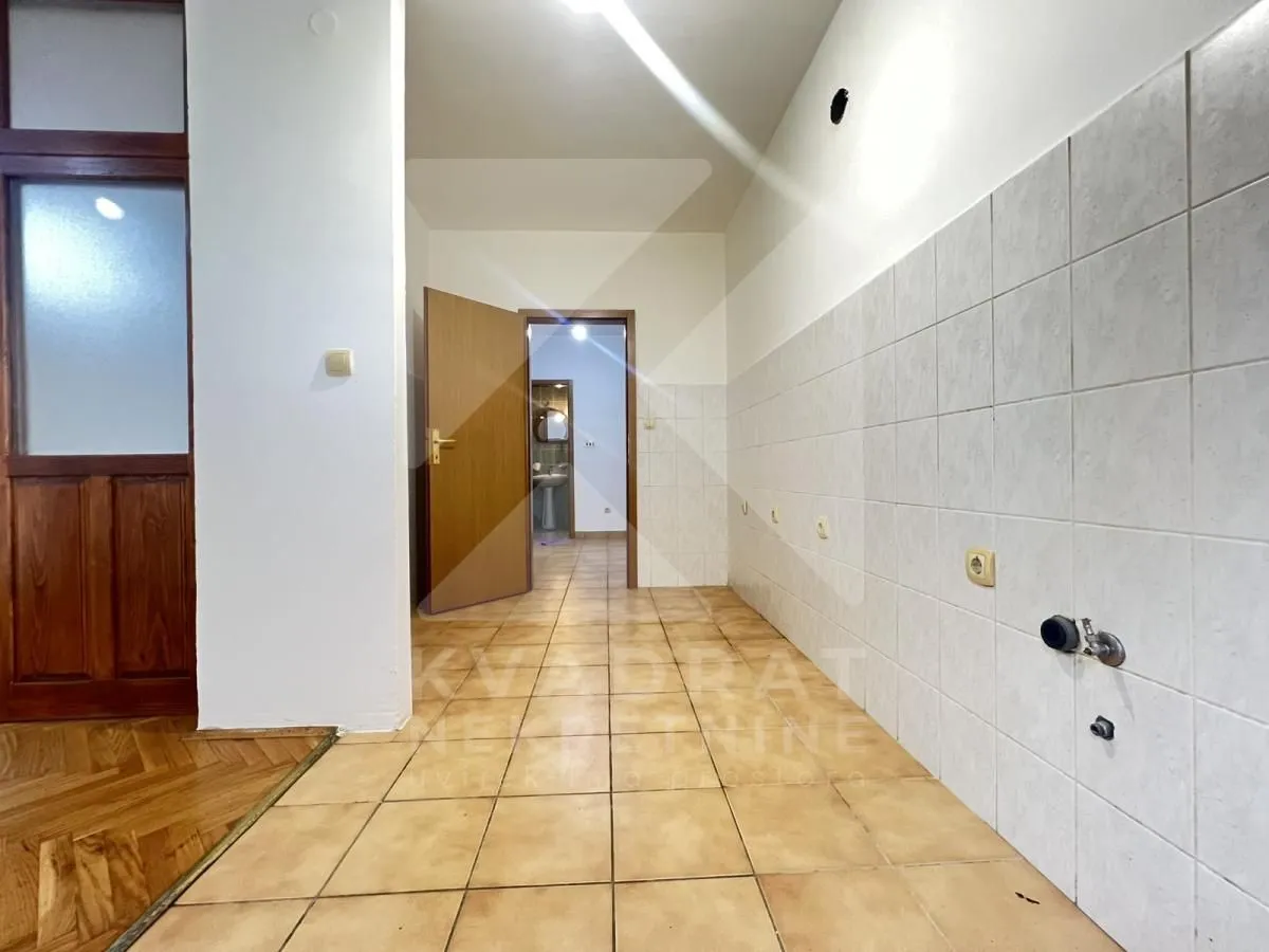 Sale, one bedroom apartment, 54m², Zagorič, Podgorica