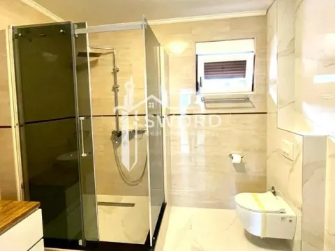 Prodaja, trosoban stan, 241m², Dobre Vode, Bar - image 14