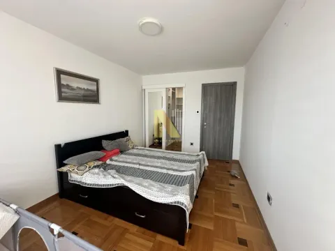 Izdavanje, četvorosoban stan, 115m², Bulevar patrijarha Pavla, Novi Sad Sve Podlokacije - image 9