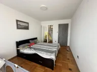 Izdavanje, četvorosoban stan, 115m², Bulevar patrijarha Pavla, Novi Sad Sve Podlokacije - image 9