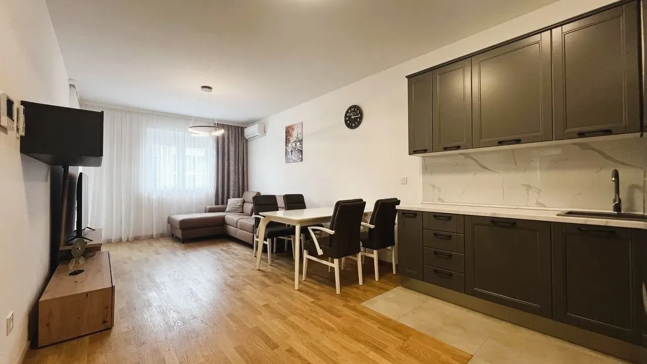 Rent, one bedroom apartment, 45m², Stari Aerodrom, Podgorica