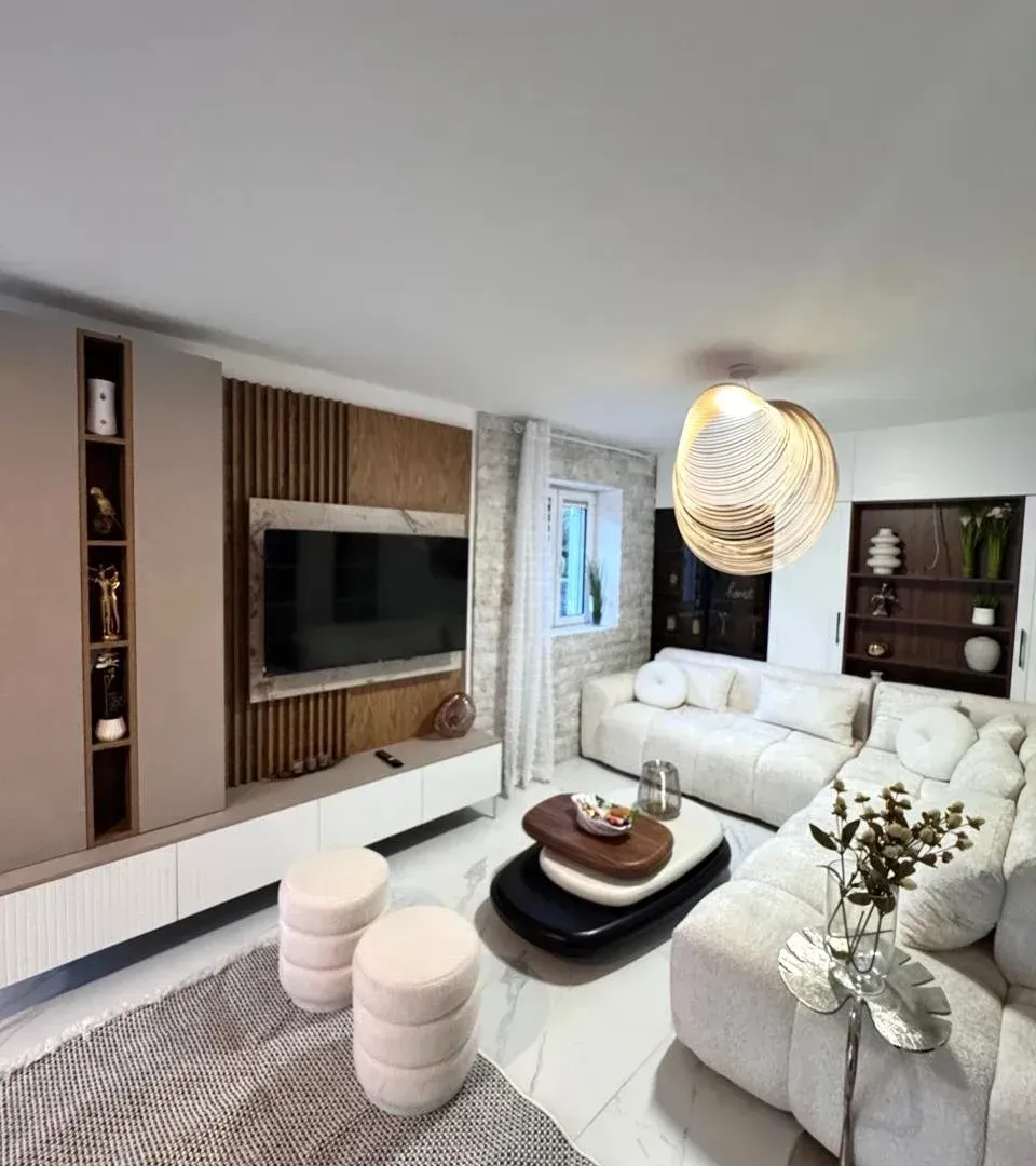 Prodaja, stan, 110m², Kotor, Crna Gora